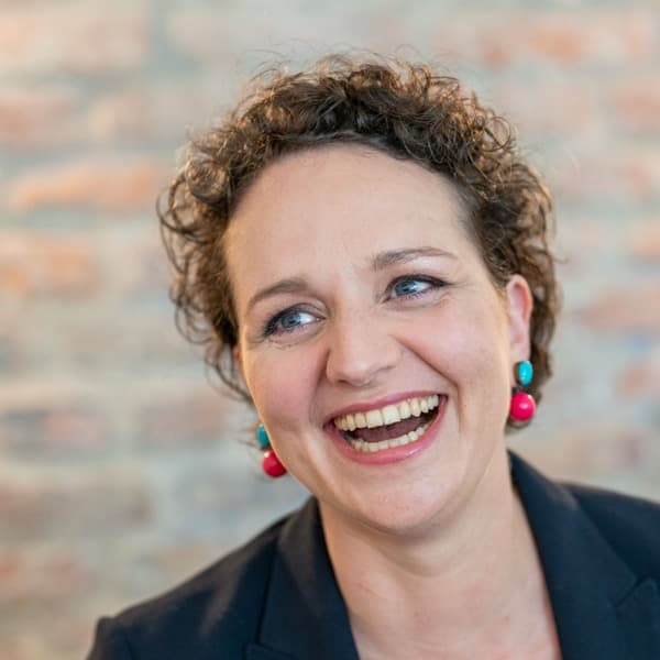 Dr. Martina Taubenberger